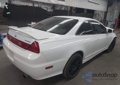 2002 Honda Accord 2.3 Ex z USA, uszkodzony, nr VIN 1HGCG32572A004712